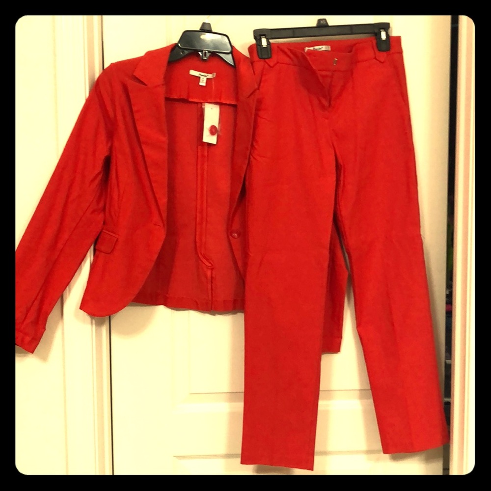 business suit/ office clothing